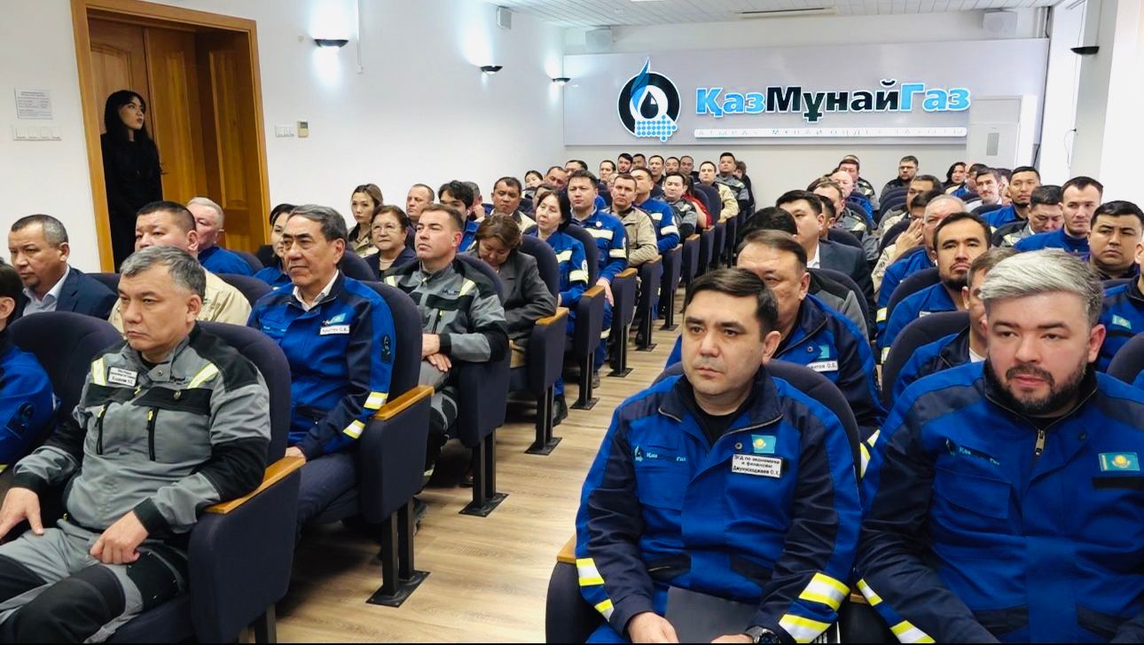 Атырау МӨЗ ұжымы жаңа Конституция бойынша референдумды қолдады