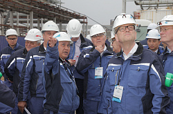 Члены Совета директоров «КазМунайГаза» впервые посетили Атырауский НПЗ