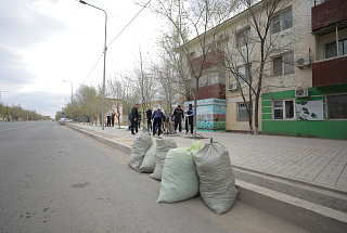 1000 workers of the plant took part in bimonthly sanitary cleaning event