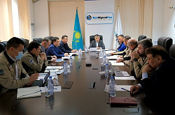 ҚазМұнайГаз басшысының орынбасары Атырау мұнай өңдеу зауытындағы жоспарлы-алдын алу жұмыстарының барысын тексерді