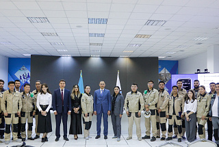 АМӨЗ Халықаралық бағдарламалар орталығымен меморандумға отырды
