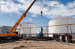 АНПЗ увеличит объемы отгрузки светлых нефтепродуктов благодаря строительству новой насосной станции