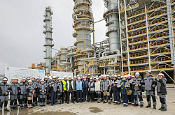 Члены общественного штаба Касым-Жомарта Токаева встретились с нефтепереработчиками