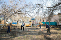 1000 workers of the plant took part in bimonthly sanitary cleaning event