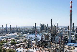 Атырау мұнай өңдеу зауытында жоспарлы алдын алу жұмыстарынан кейін мұнайды бастапқы өңдеу қондырғысының жұмысы қайта жанданды